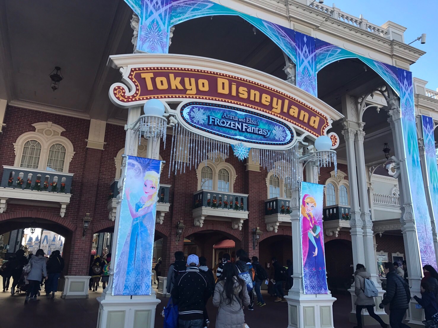 冬のディズニーも寒さに負けずラブリーです！